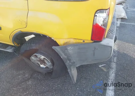 2000 Nissan Xterra Se/Xe z USA, uszkodzony, nr VIN 5N1ED28T1YC560703